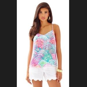 Lilly Pulitzer silk dusk top in oh shello